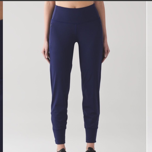 Lululemon Fresh Tracks Pant Hero Blue size 2 in EUC. - Picture 6 of 17